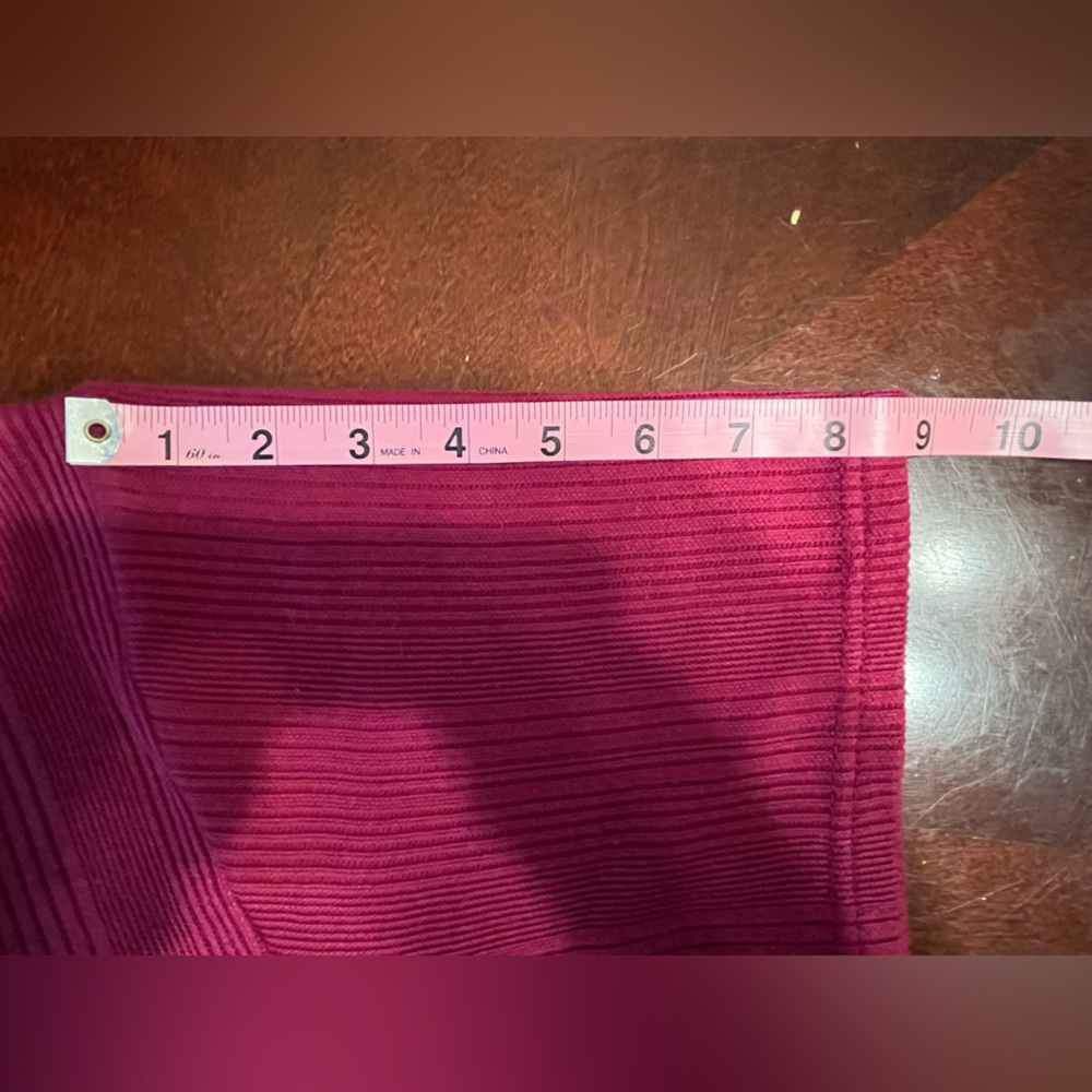 Limited Deep Red Ribbed Top - Picture 9 of 11
